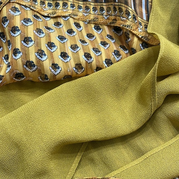 ULLA JOHNSON Clement Cold Shoulder Top - Picture 11 of 11